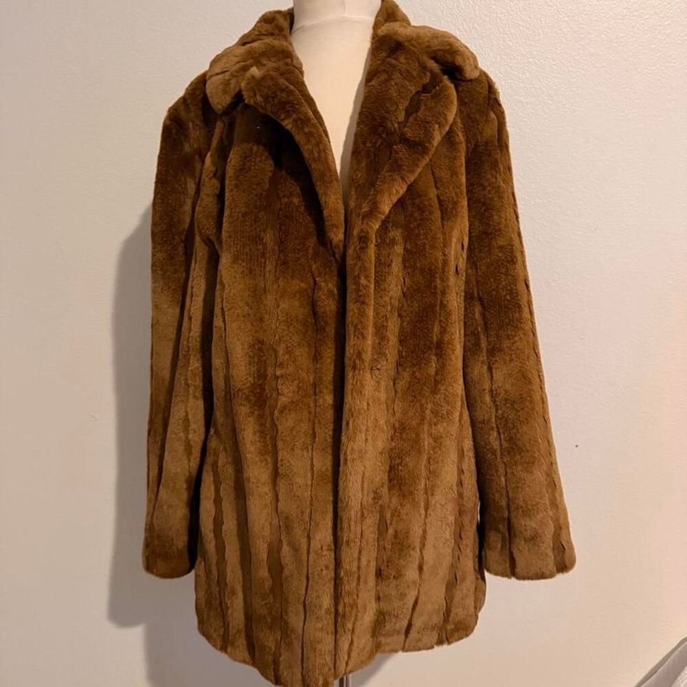 Gallery-clothing Women's Brown and Tan Coat